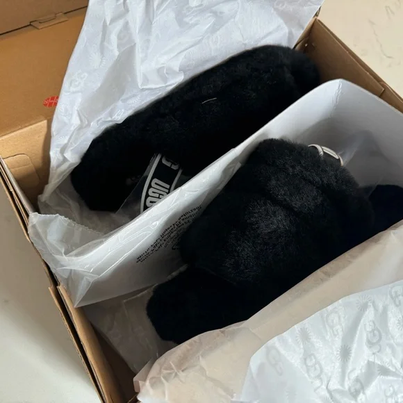 NWT UGG k Fluff yeah slide size 5 - Picture 8 of 8
